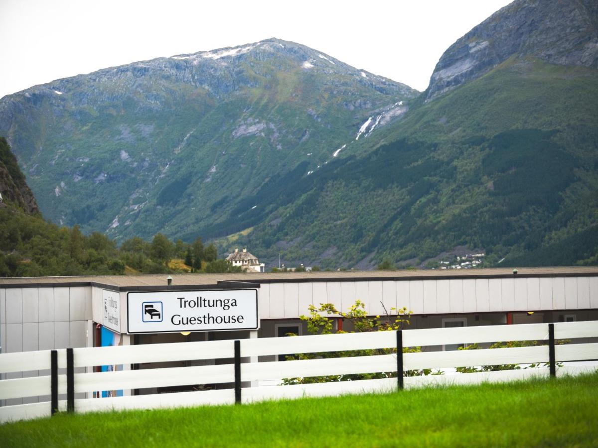 Trolltunga Hostel Tyssedal Eksteriør billede